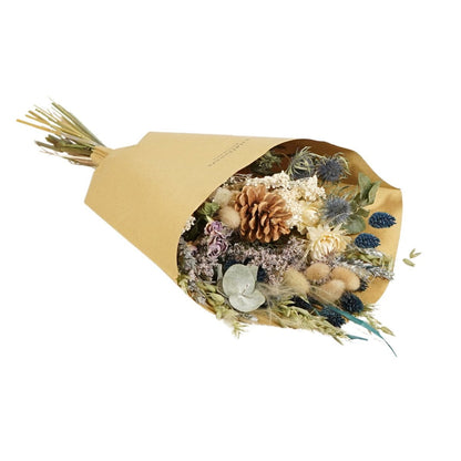 Field Bouquet — Silver Frost fra Wildflowers by Floriëtte – 50 cm