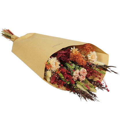 Field Bouquet — Wild Berry fra Wildflowers by Floriëtte – 60 cm