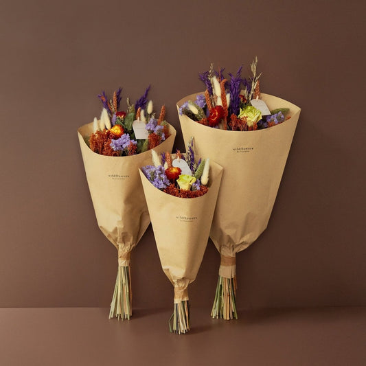 Field Bouquet — Autumn Vibes fra Wildflowers by Floriëtte – de tre størrelser samlet