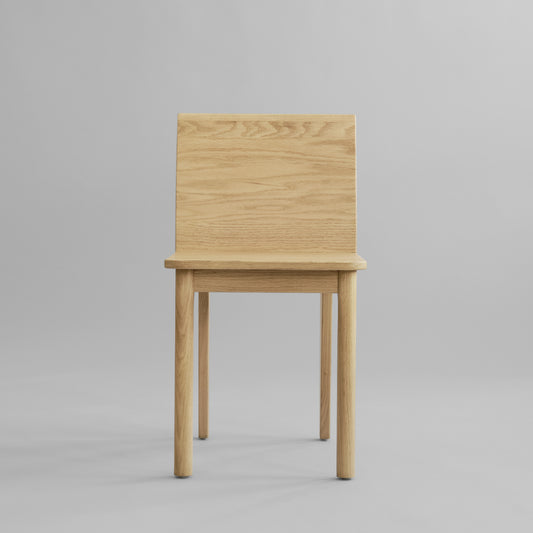 Brutus Slim spisebordsstol i Natural Oak fra 101 Copenhagen.