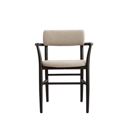 Nama Dining Chair Armrest – Coffee Black Oak / Linen fra 101 Copenhagen