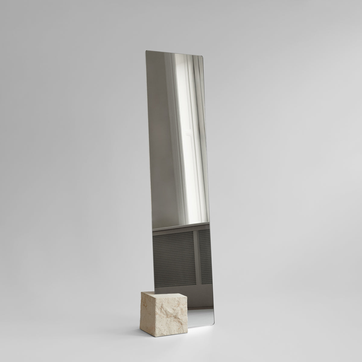 Kubis Mirror – Limestone fra 101 Copenhagen