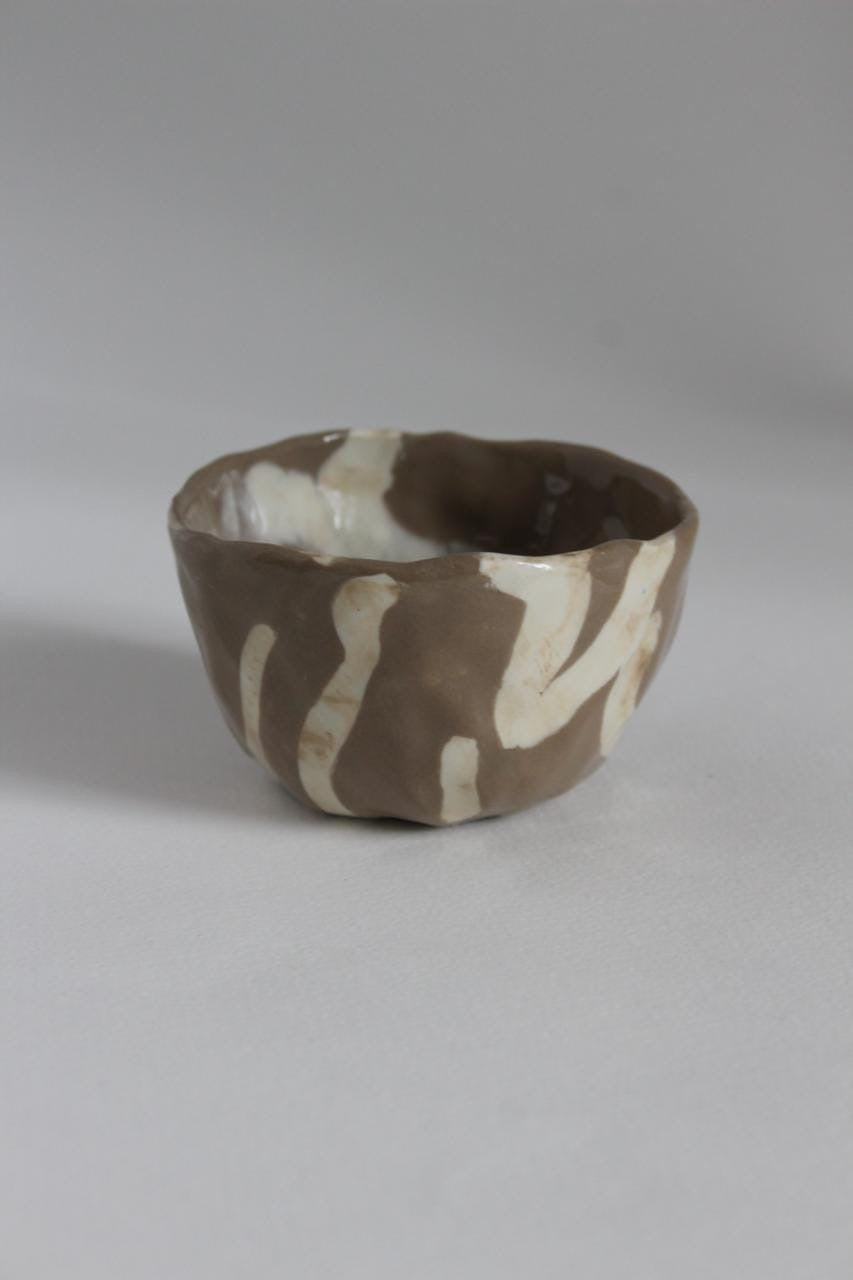 Bred kop – Brun / hvid — NIWA Ceramics
