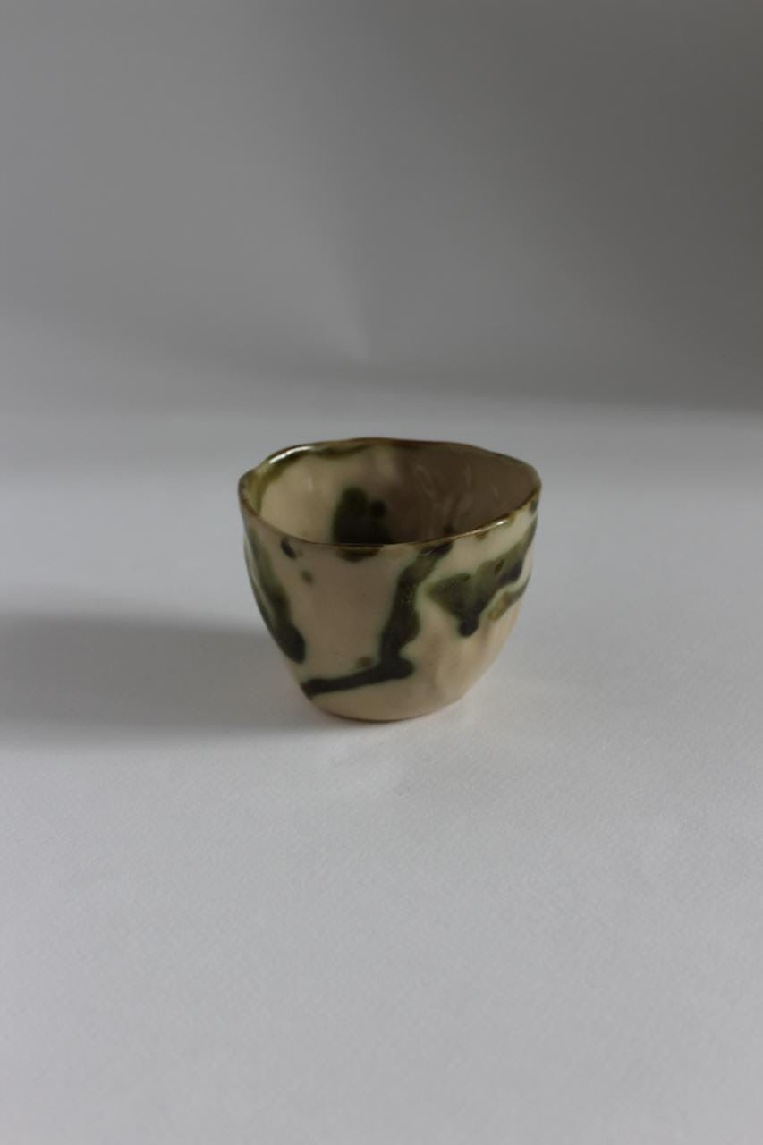 Rund kop — NIWA Ceramics – Creme / grøn