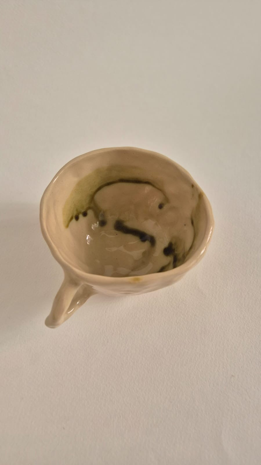 Dune Cup set ovenfra med hank og organisk kant
